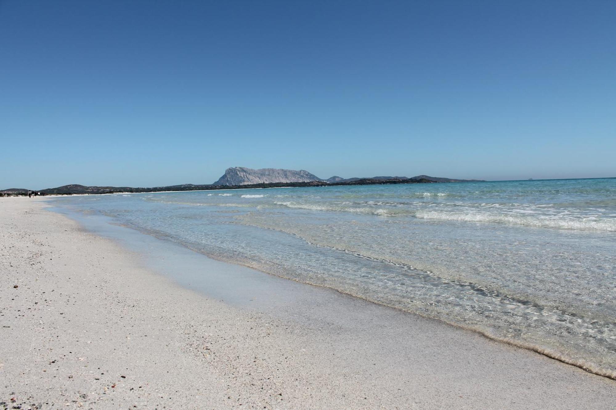 Villetta 1.2 Km Dalla Spiaggia Budoniaffitti Tanaunella Eksteriør bilde
